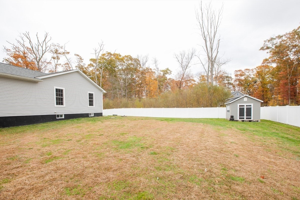 33 Rhinecliffe Road, Swansea, MA Photo #35