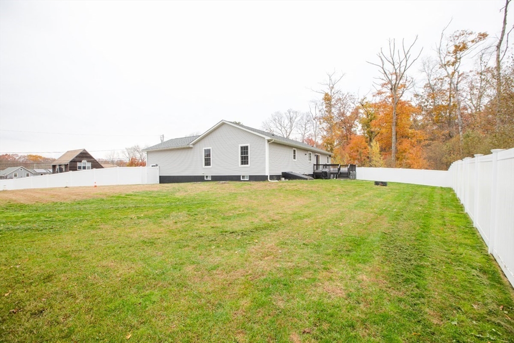 33 Rhinecliffe Road, Swansea, MA Photo #34