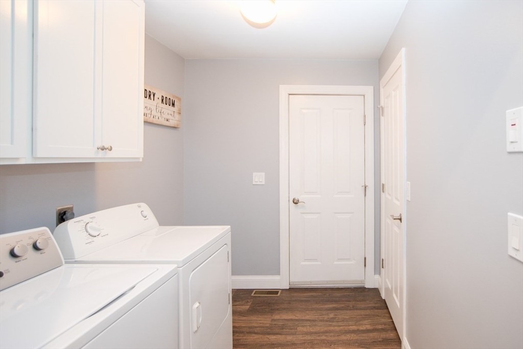 33 Rhinecliffe Road, Swansea, MA Photo #16