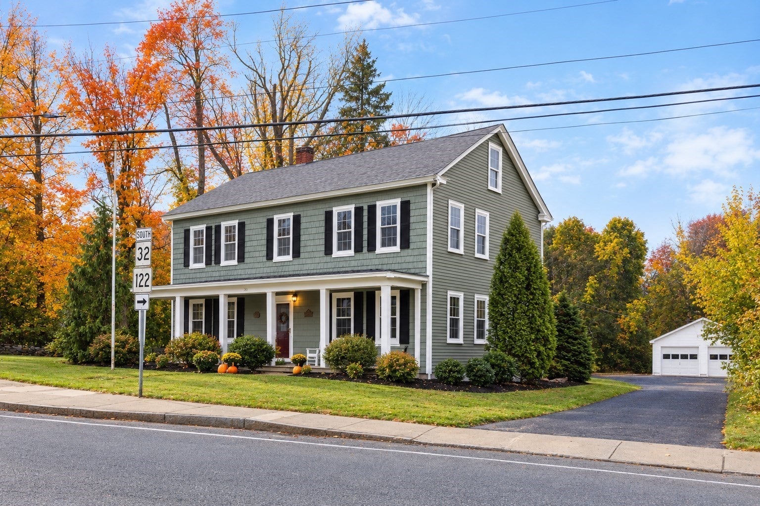 50 Pleasant St, Barre, MA Photo #1