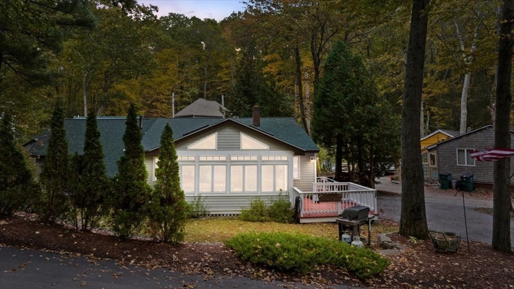 7 Lawson Ave