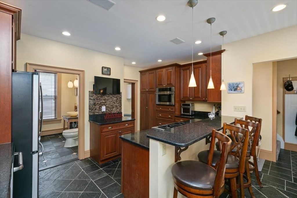 78 Stevens Street, Lowell, MA Photo #10