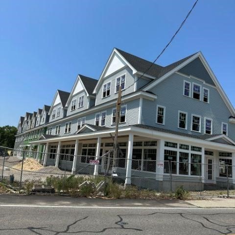 1 A Pleasant St 1