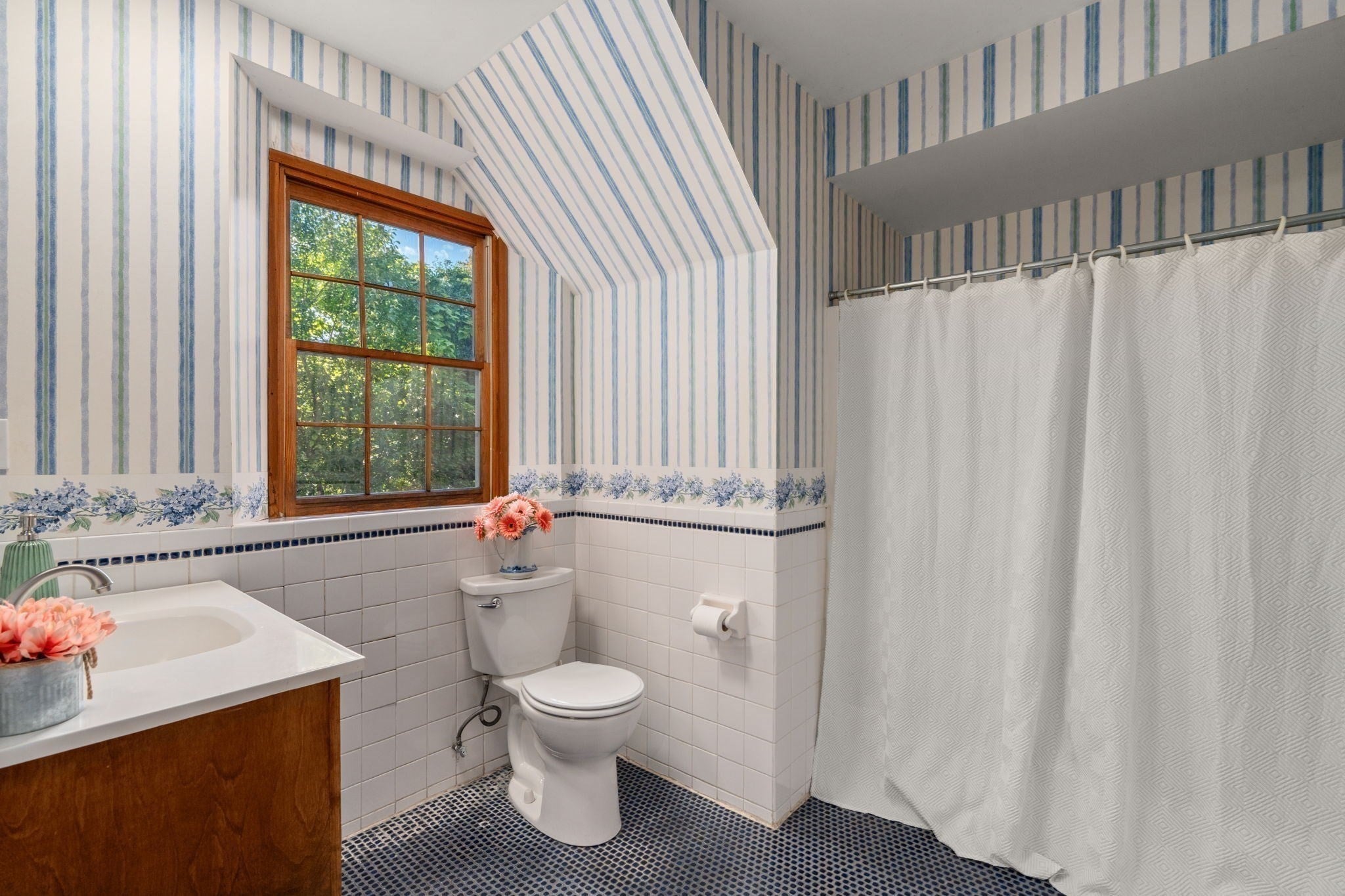 102 Concord Road, Sudbury, MA, 102 Concord Road, Sudbury, MA Photo #20