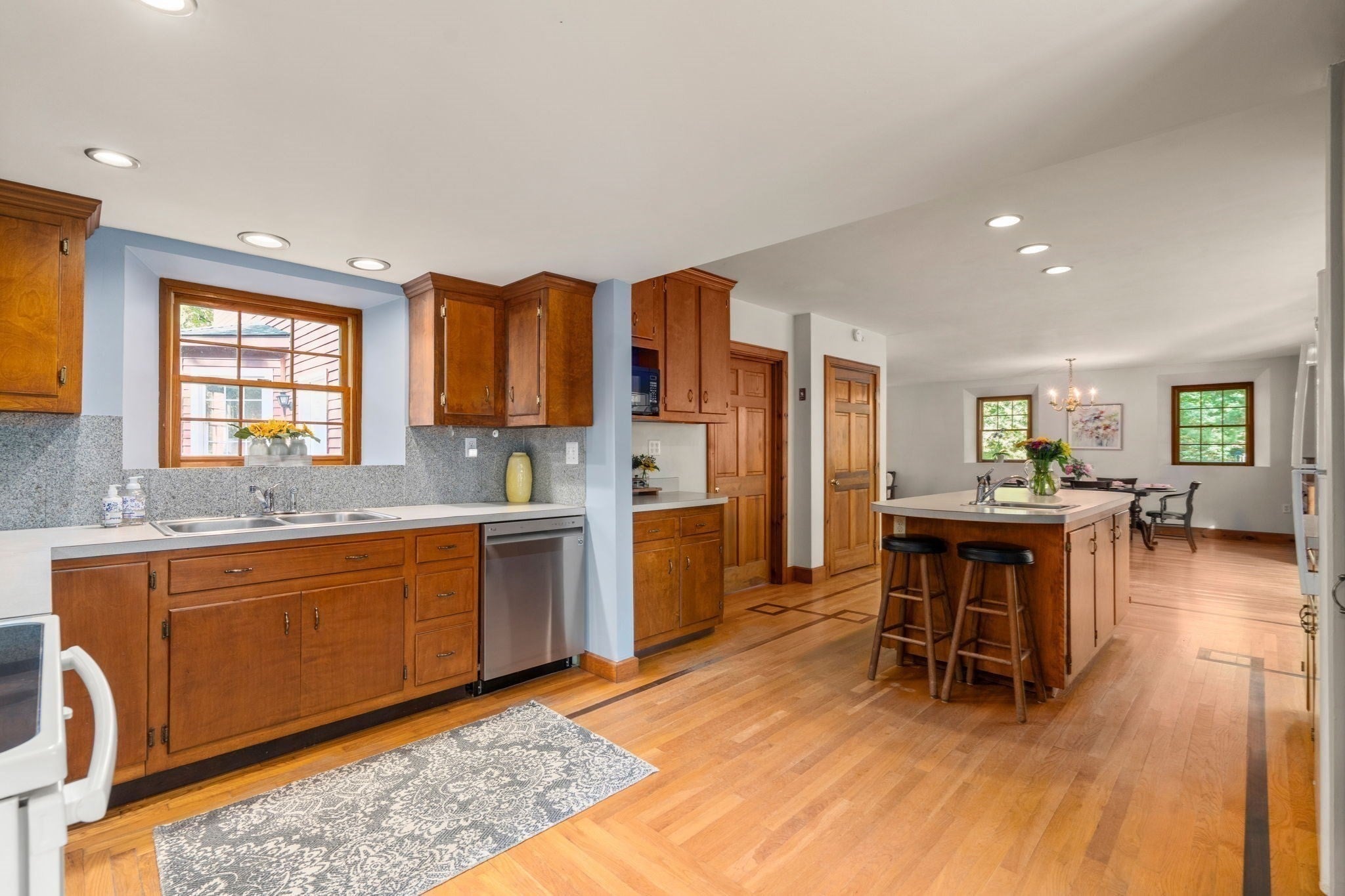 102 Concord Road, Sudbury, MA, 102 Concord Road, Sudbury, MA Photo #7