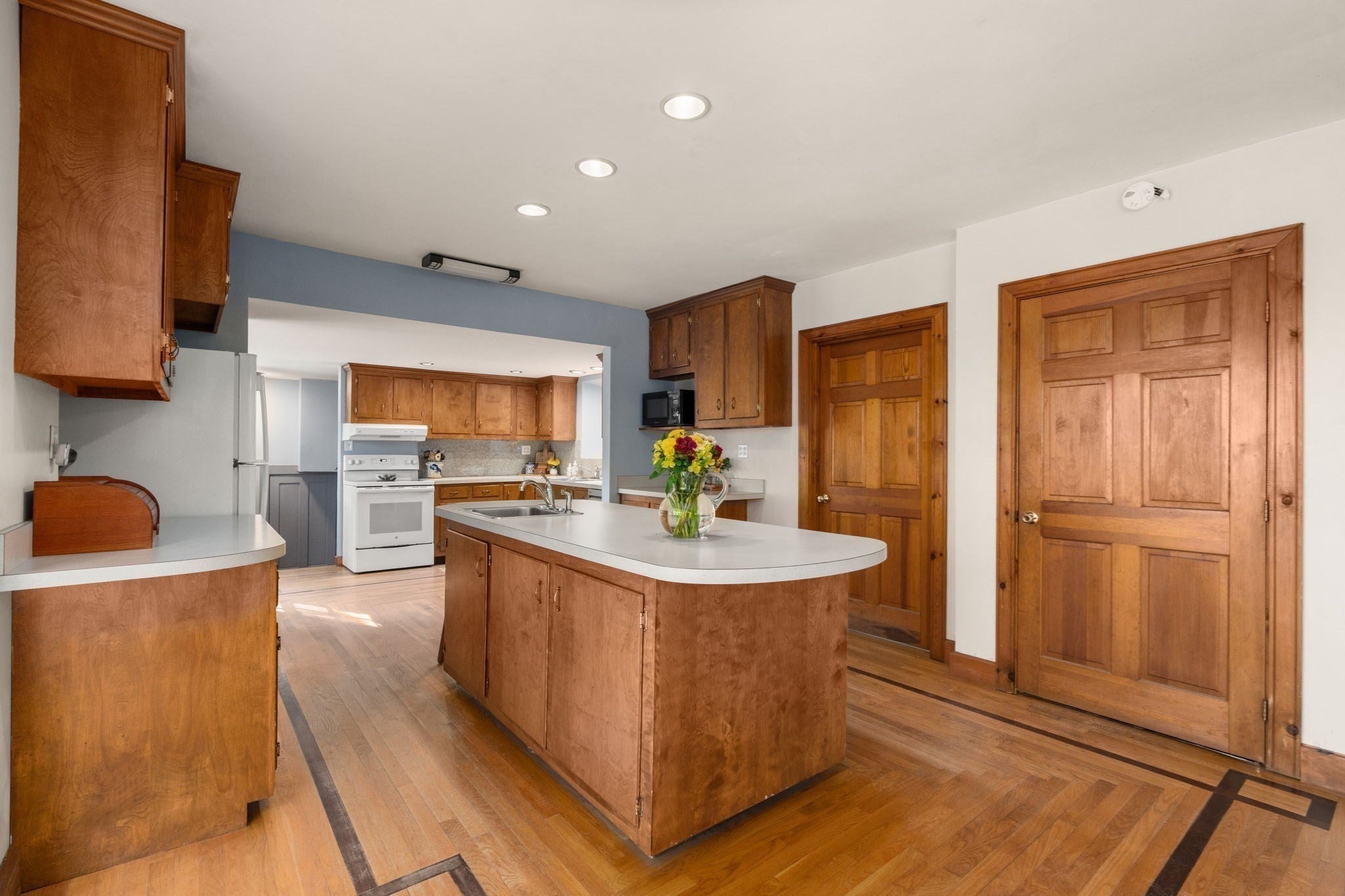 102 Concord Road, Sudbury, MA, 102 Concord Road, Sudbury, MA Photo #8