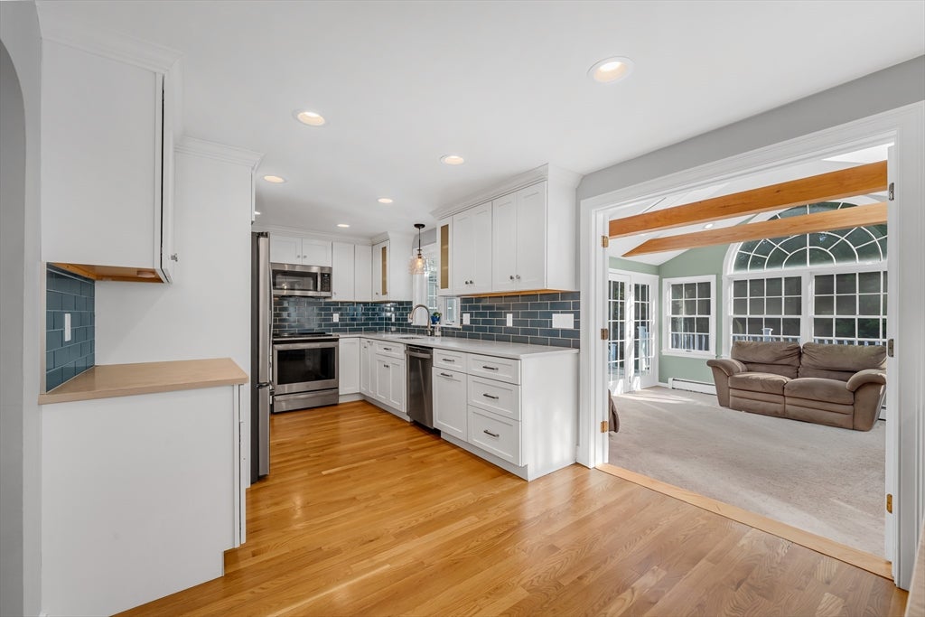 59 Beaverbrook Rd, Burlington, MA, 59 Beaverbrook Rd, Burlington, MA Photo #5