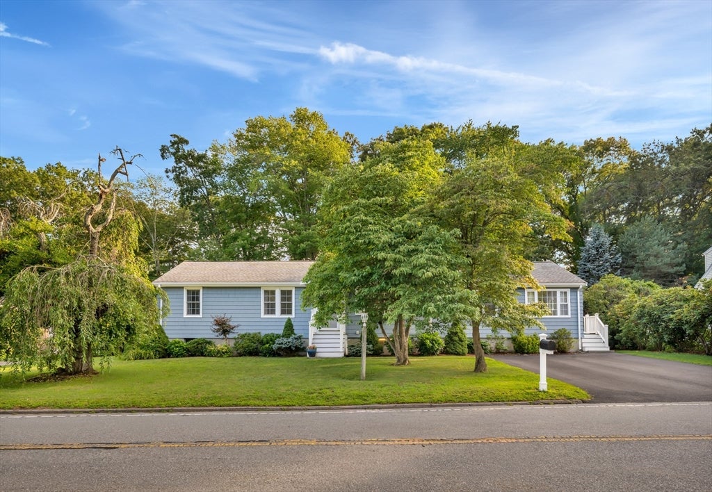 59 Beaverbrook Rd, Burlington, MA, 59 Beaverbrook Rd, Burlington, MA Photo #2