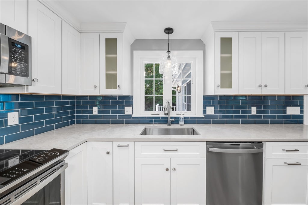 59 Beaverbrook Rd, Burlington, MA, 59 Beaverbrook Rd, Burlington, MA Photo #8