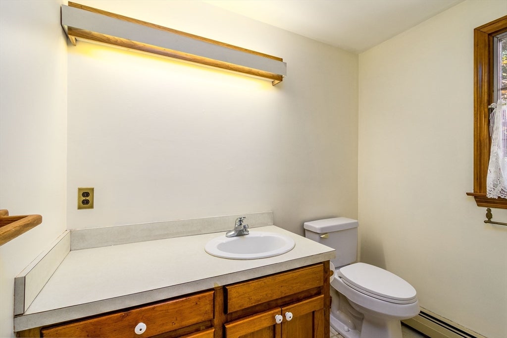 65 Oakmont Rd