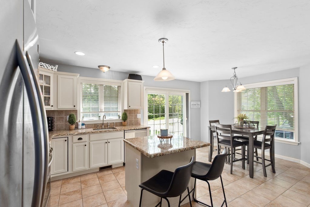 257 Pleasant St 2