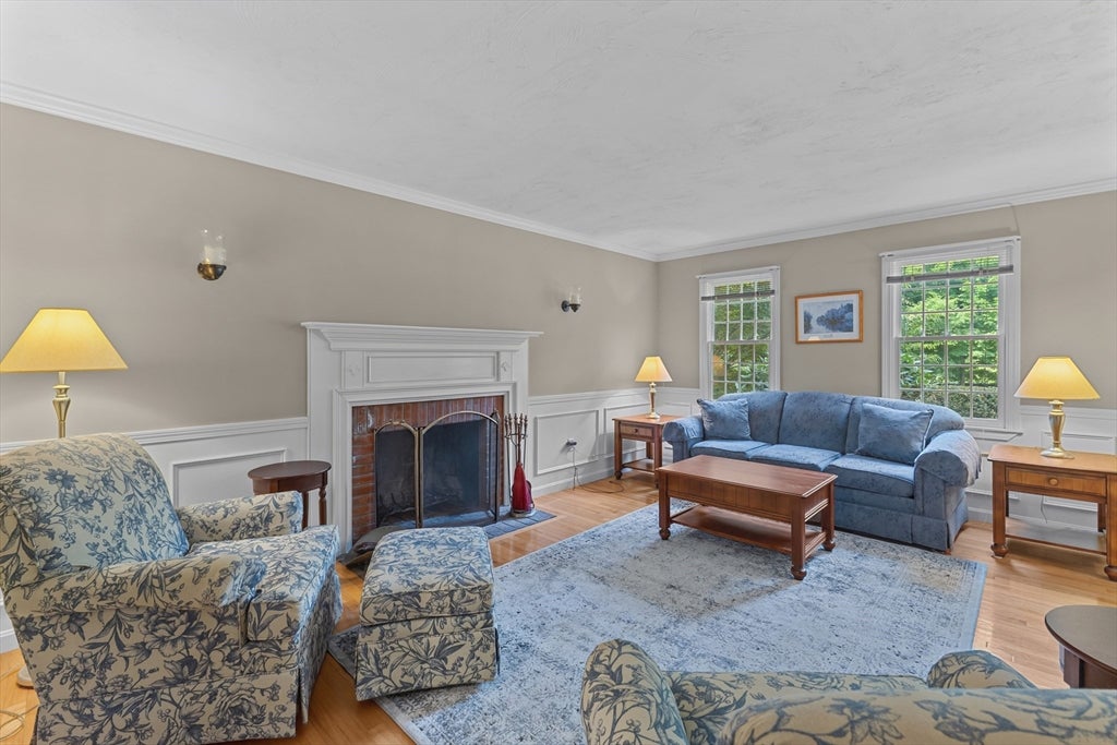 10 Shirley Street, Pepperell, MA Photo #9