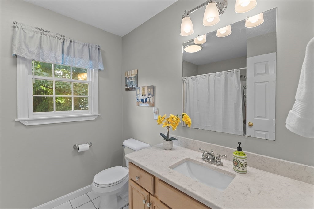 10 Shirley Street, Pepperell, MA Photo #28