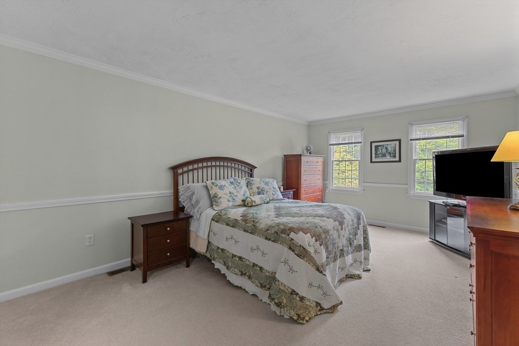 10 Shirley Street, Pepperell, MA Photo #23