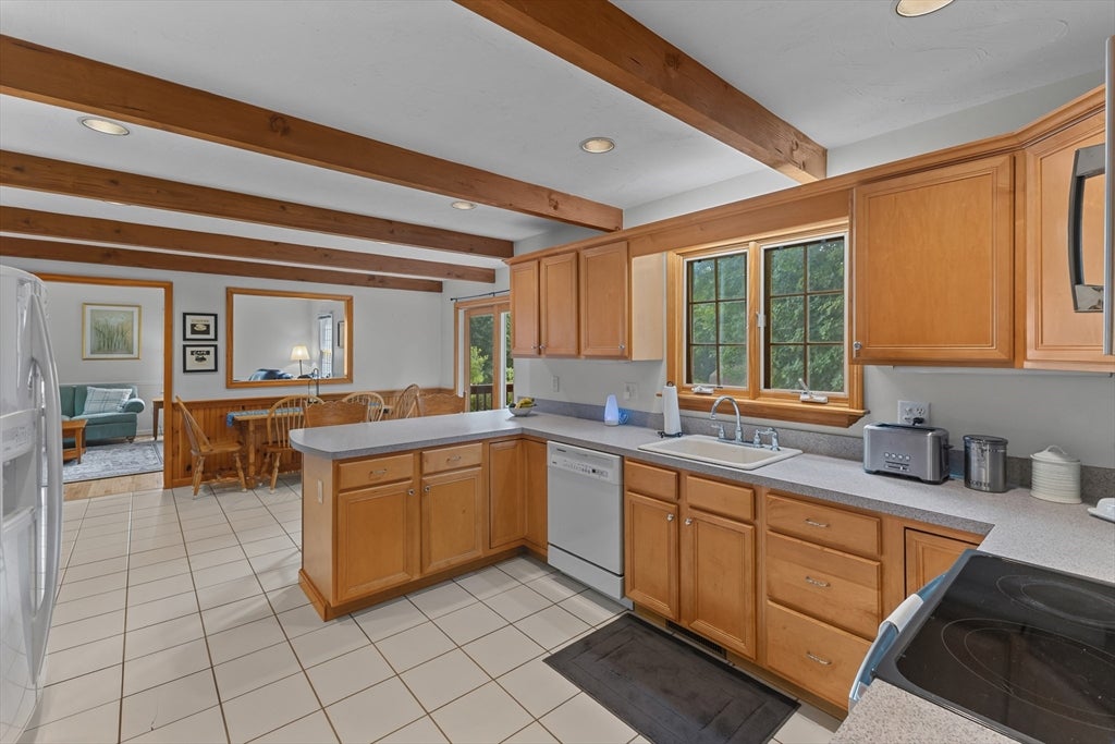 10 Shirley Street, Pepperell, MA Photo #13