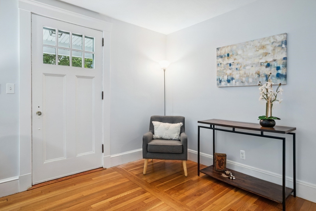 71 Winthrop Ave