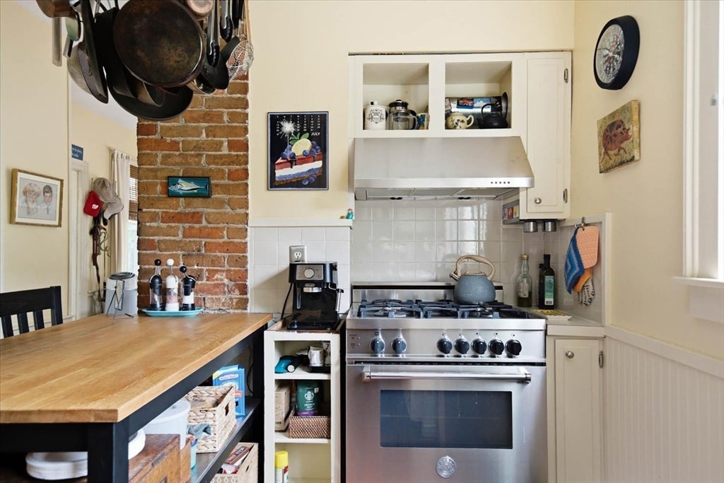 1 Olive Street, Newburyport, MA Photo #12