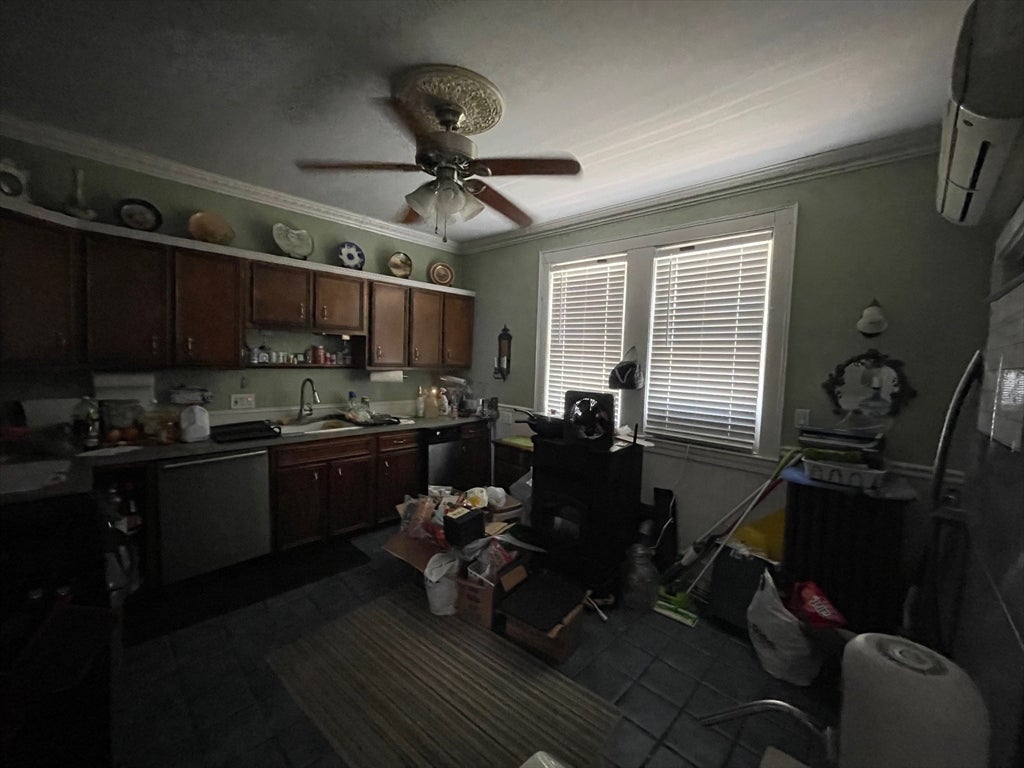 328 Highland St, Worcester, MA, 328 Highland St, Worcester, MA Photo #9