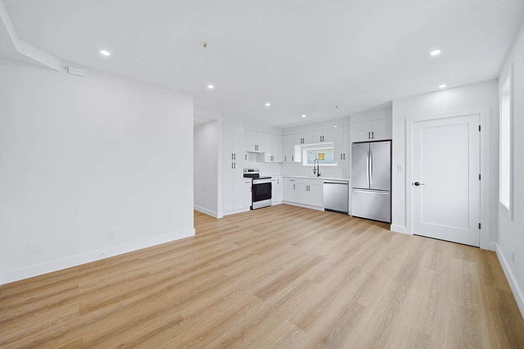 4164 Washington St #9, Boston, MA Photo #14