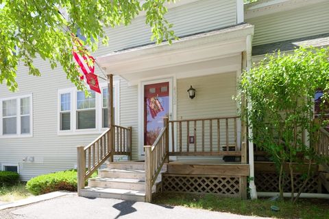 Photo of 4302 Halcyon Dr #4-302, Worcester, MA 01606 (MLS # 73538523)