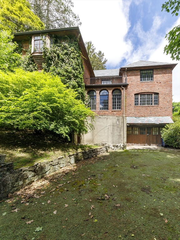 126 Homer St