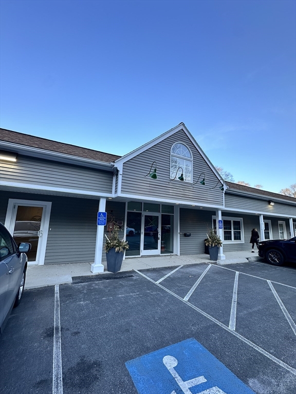 222 Main St