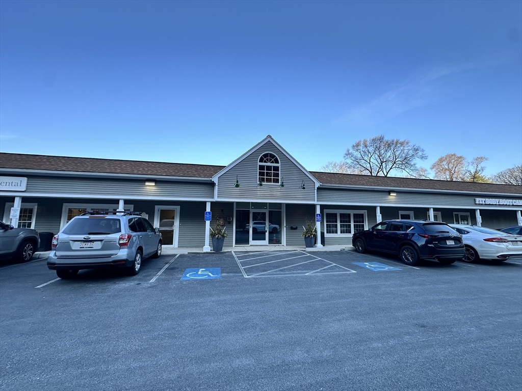 222 Main St