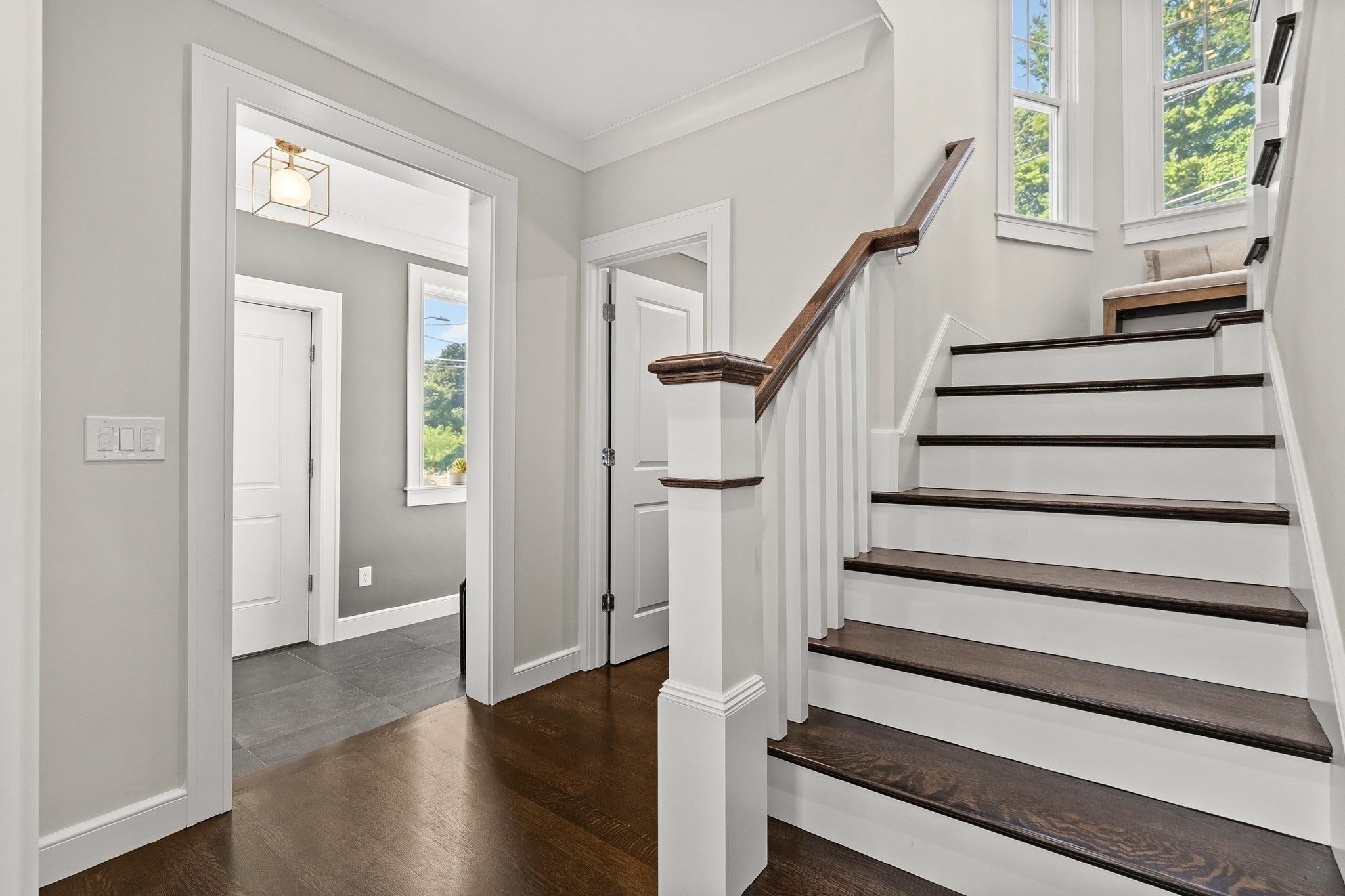 2 Hemenway Ave, Melrose, MA Photo #16