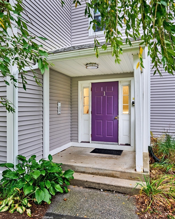 44 Evergreen Rd. 302