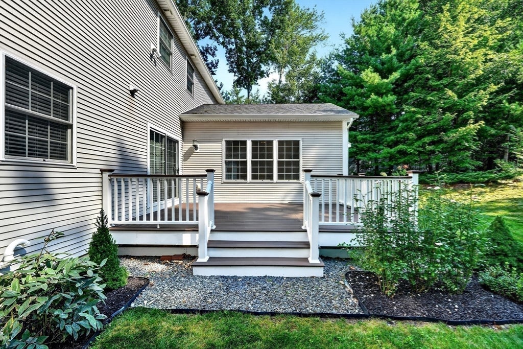 28 Hickory Dr, Shrewsbury, MA, 28 Hickory Dr, Shrewsbury, MA Photo #30