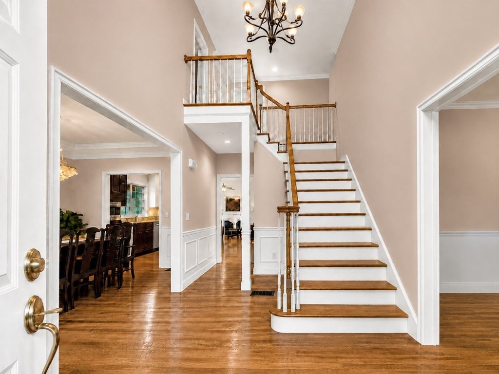 28 Hickory Dr