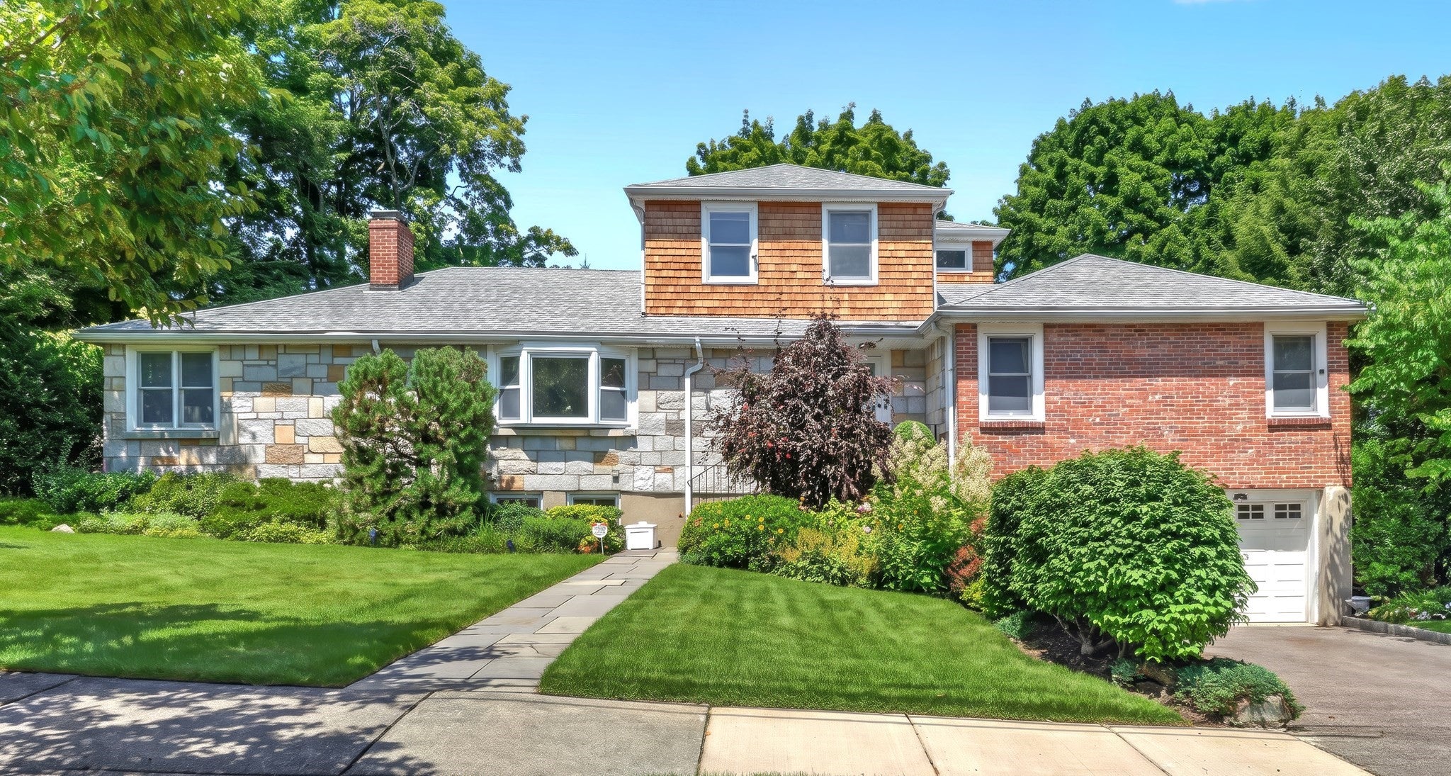 Photo of 22 Nardell Rd, Newton, MA
