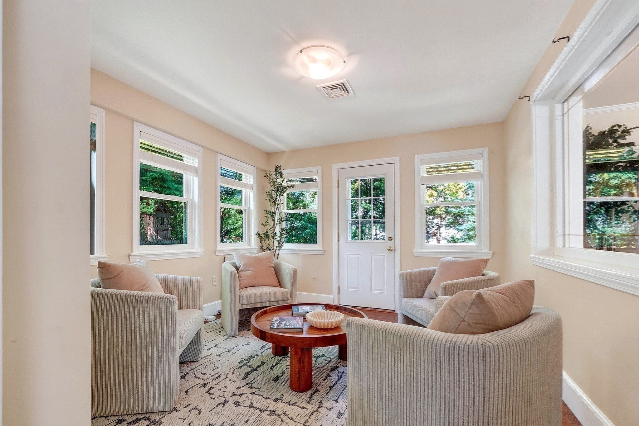 22 Nardell Rd, Newton, MA, 22 Nardell Rd, Newton, MA Photo #12