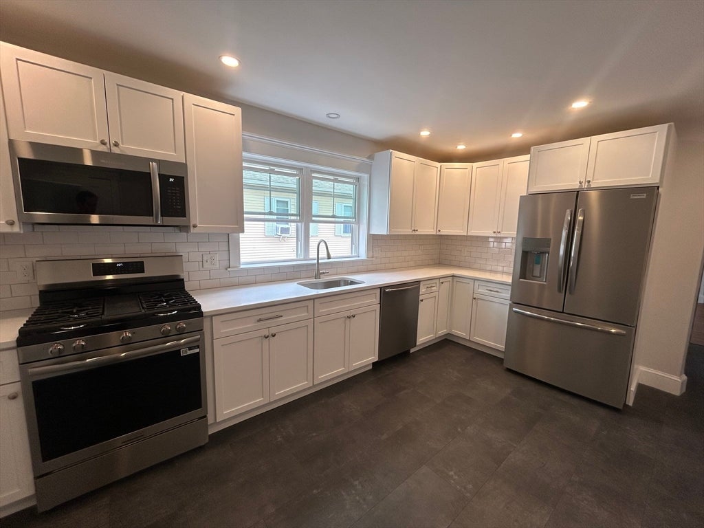 89 Woods Ave #1, Somerville, MA Photo #3