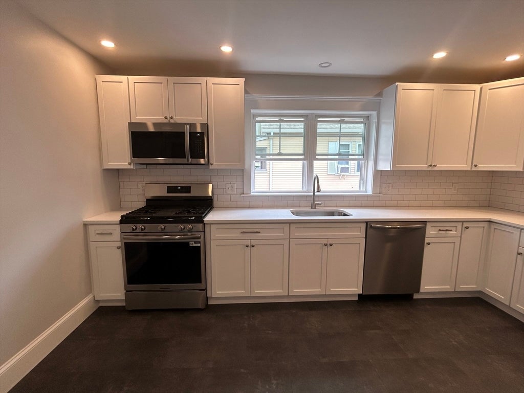 89 Woods Ave #1, Somerville, MA Photo #4