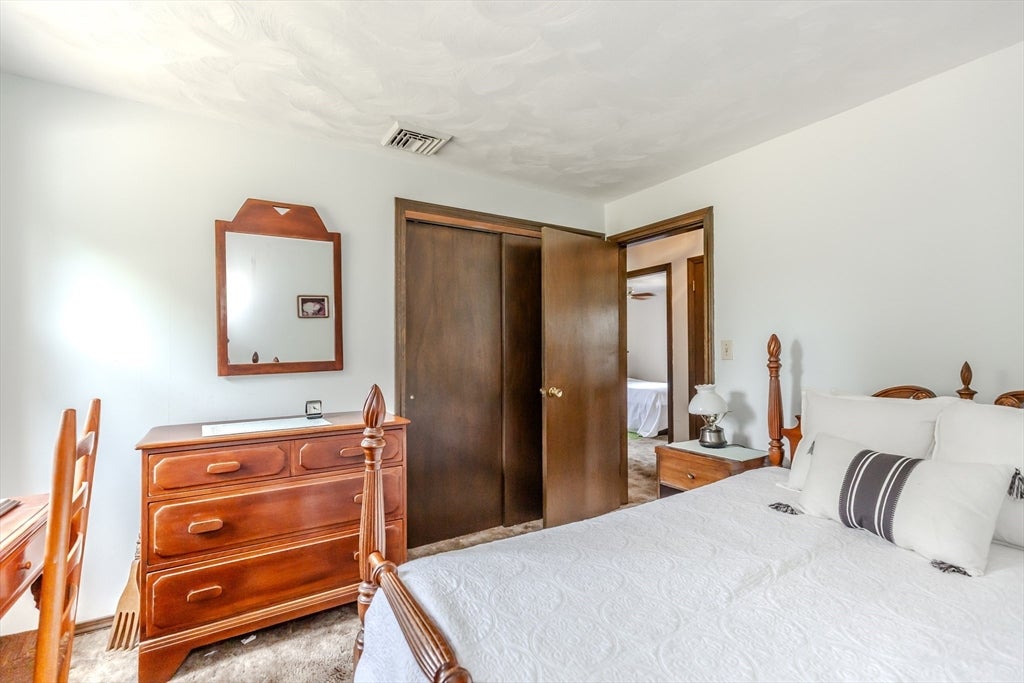 21 Evergreen Drive, Swansea, MA, 21 Evergreen Drive, Swansea, MA Photo #20