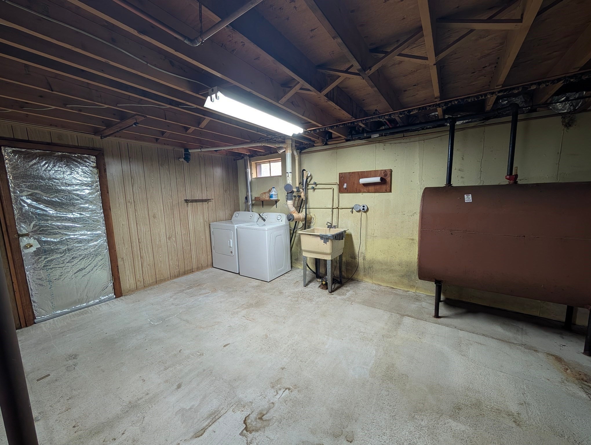 139 Charlton St, Oxford, MA Photo #25