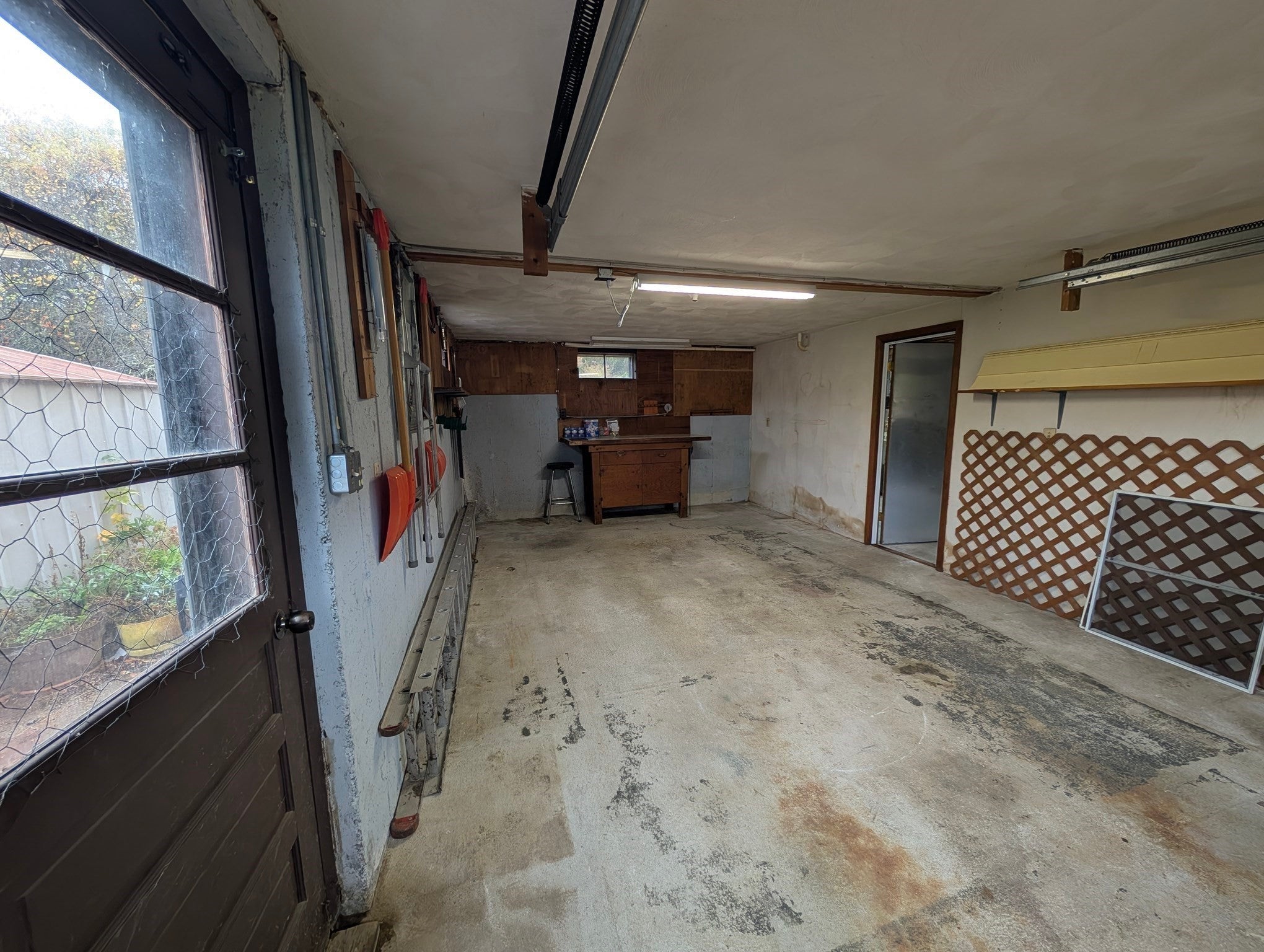 139 Charlton St, Oxford, MA Photo #27