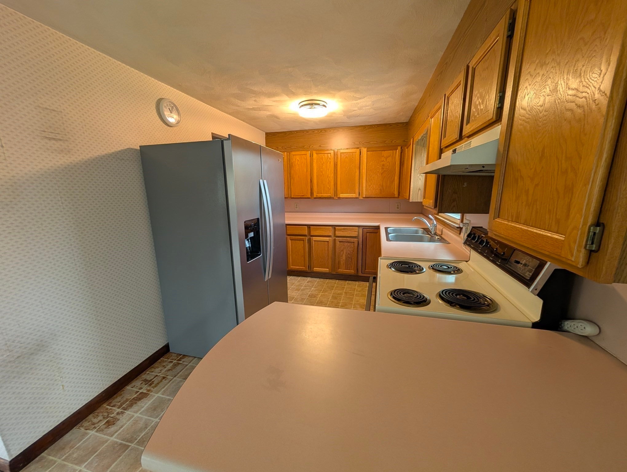 139 Charlton St, Oxford, MA Photo #26