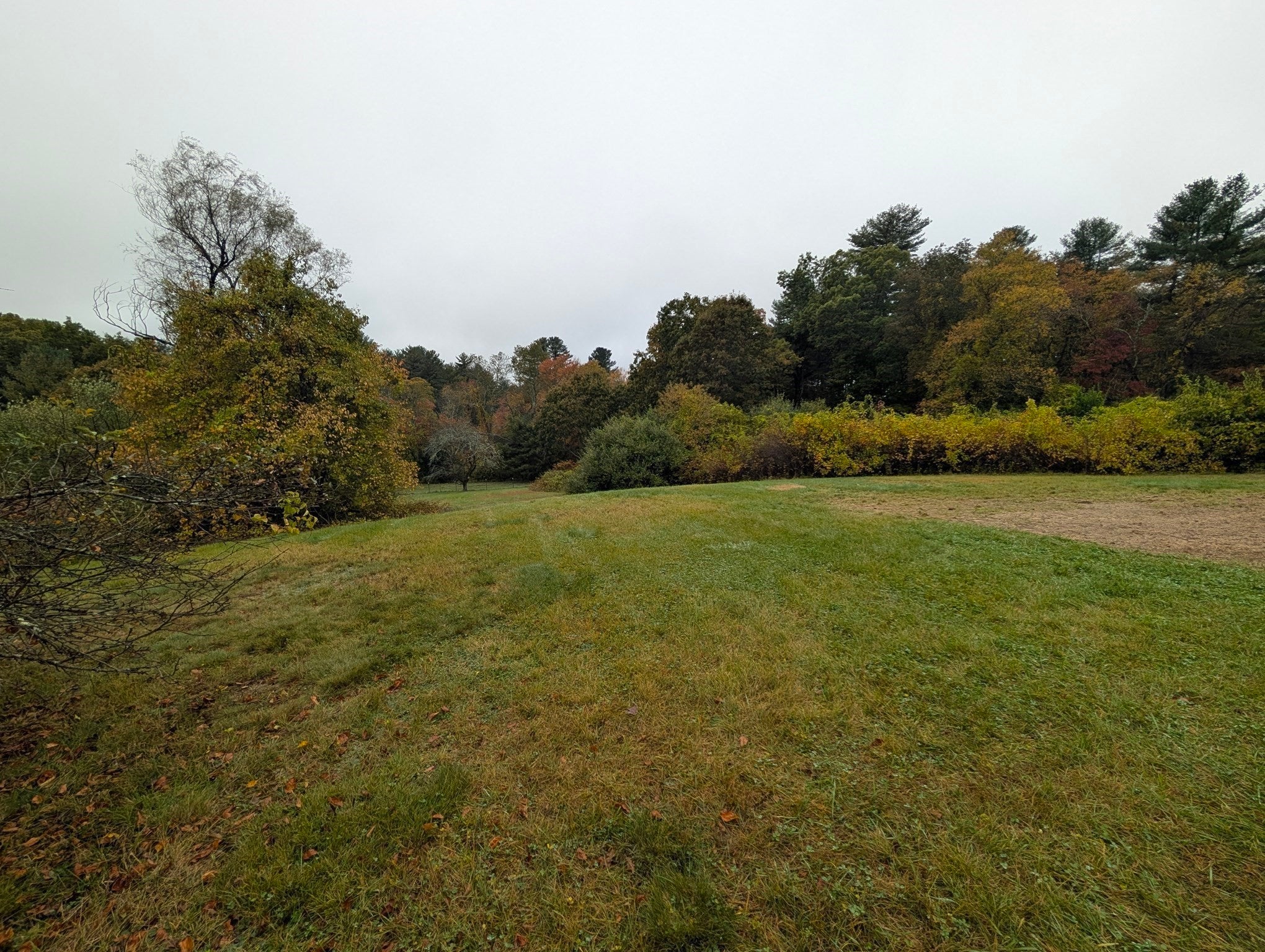 139 Charlton St, Oxford, MA Photo #2