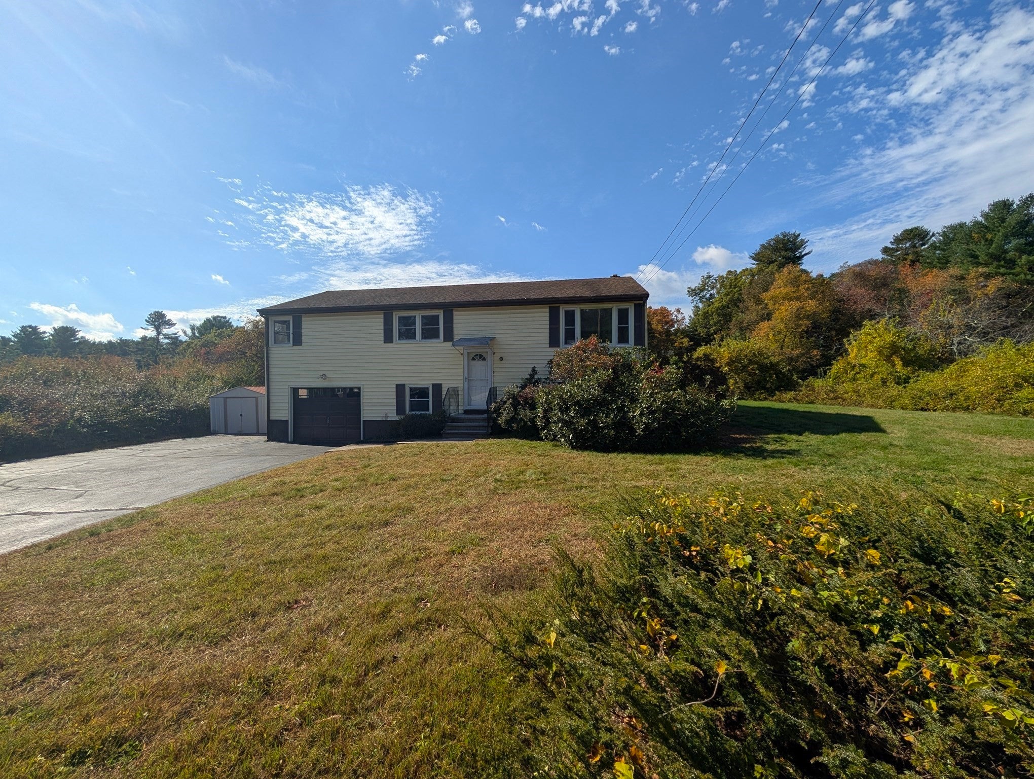 139 Charlton St, Oxford, MA Photo #1