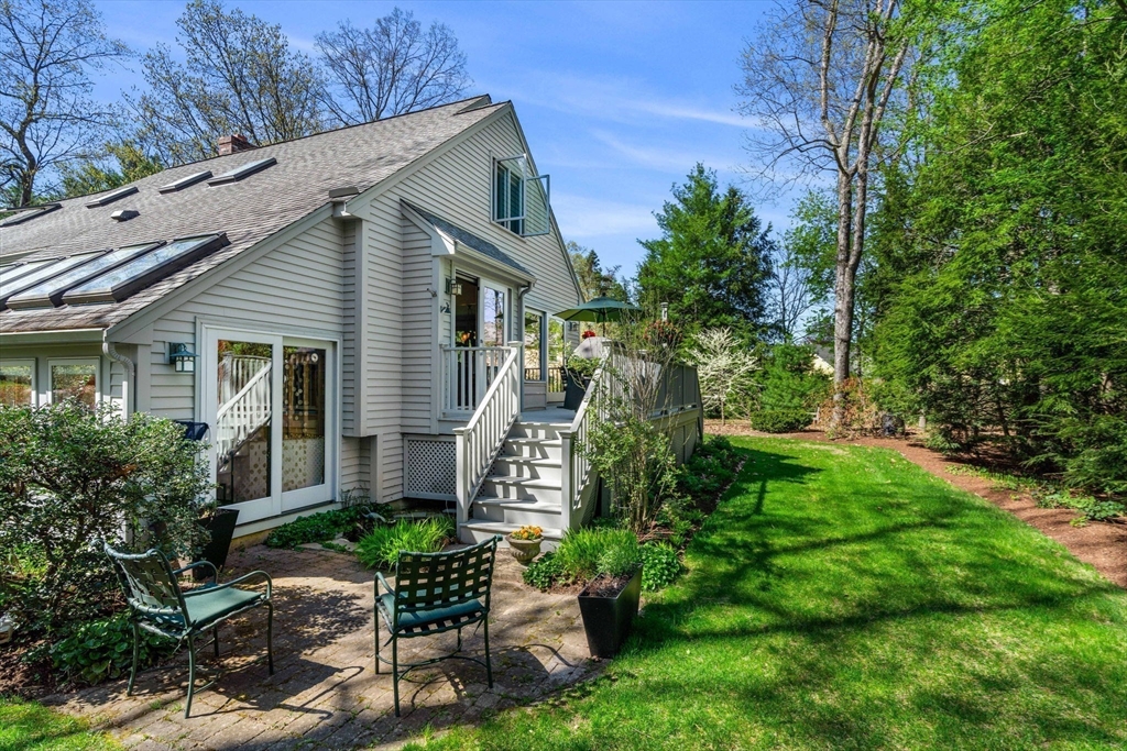26 Stacey Cir