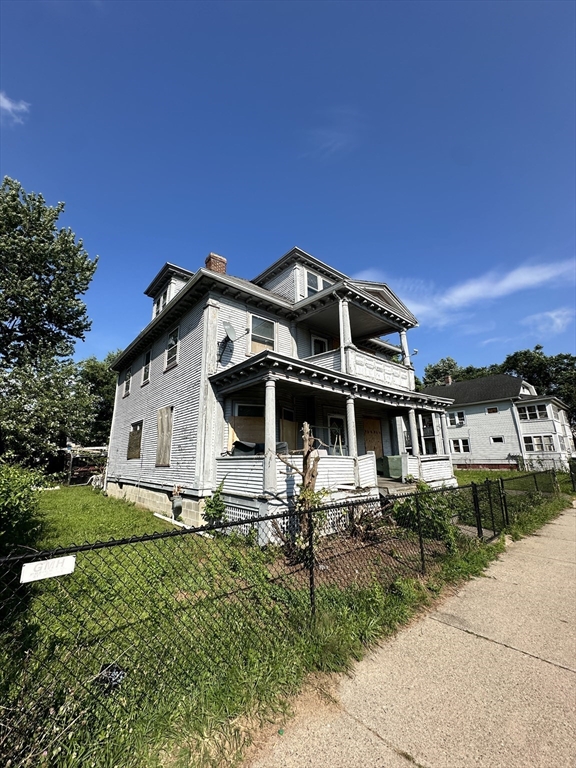 49 Maynard St