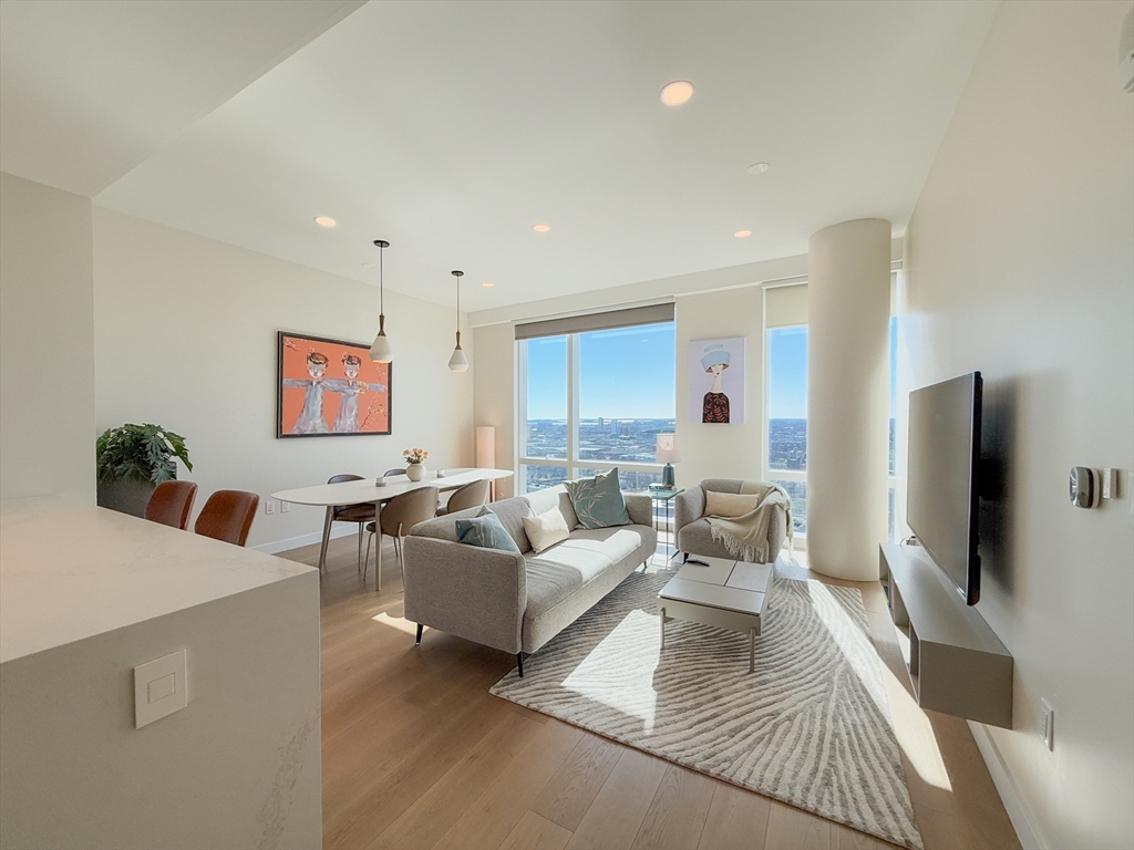 188 Brookline Ave 20B