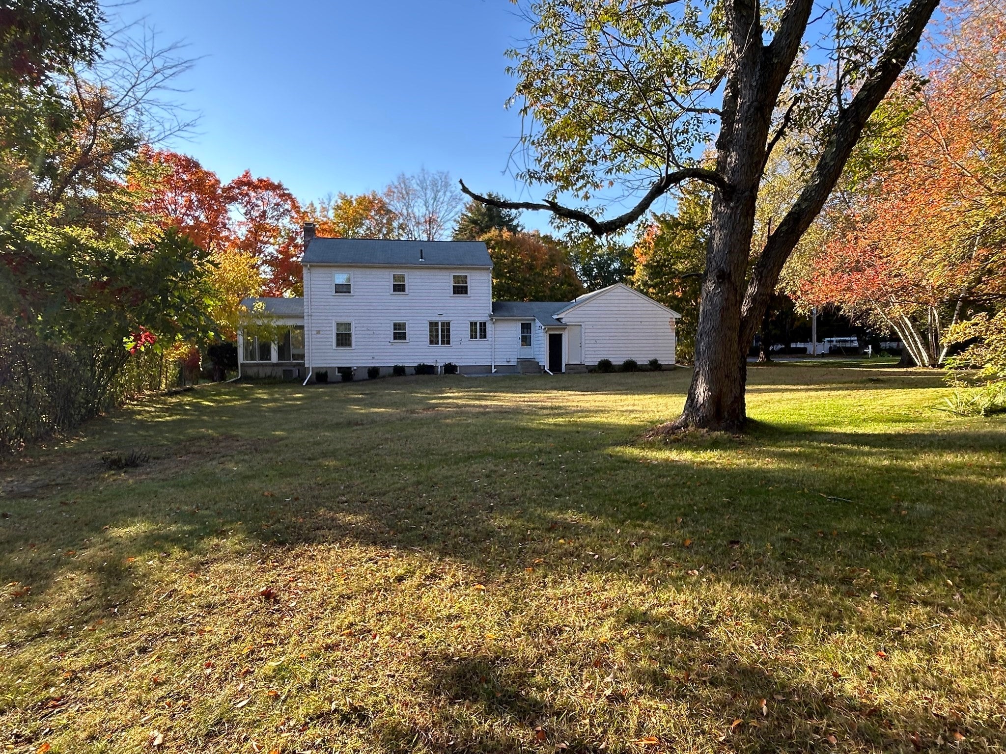 9 Alcott Rd