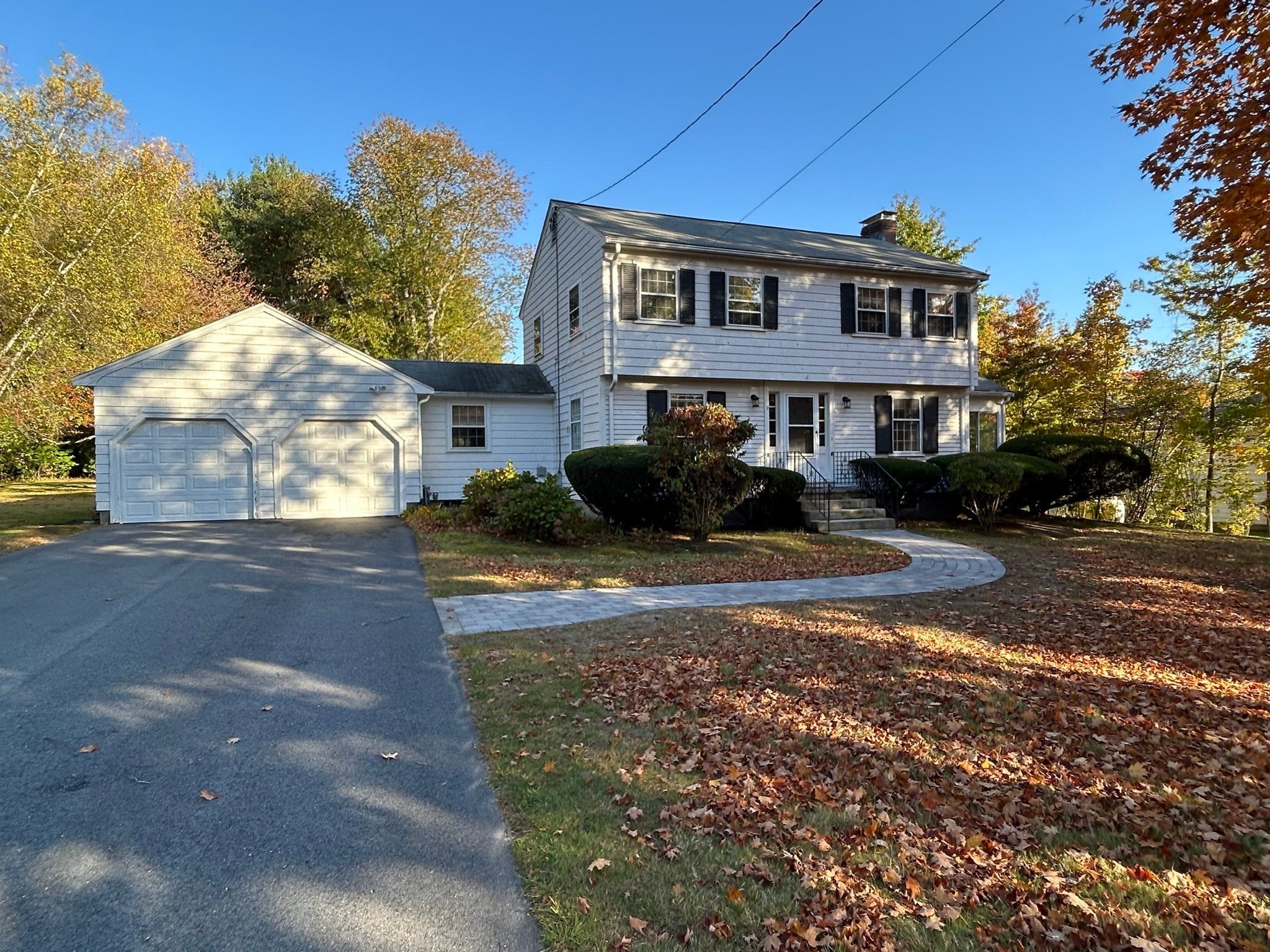9 Alcott Rd
