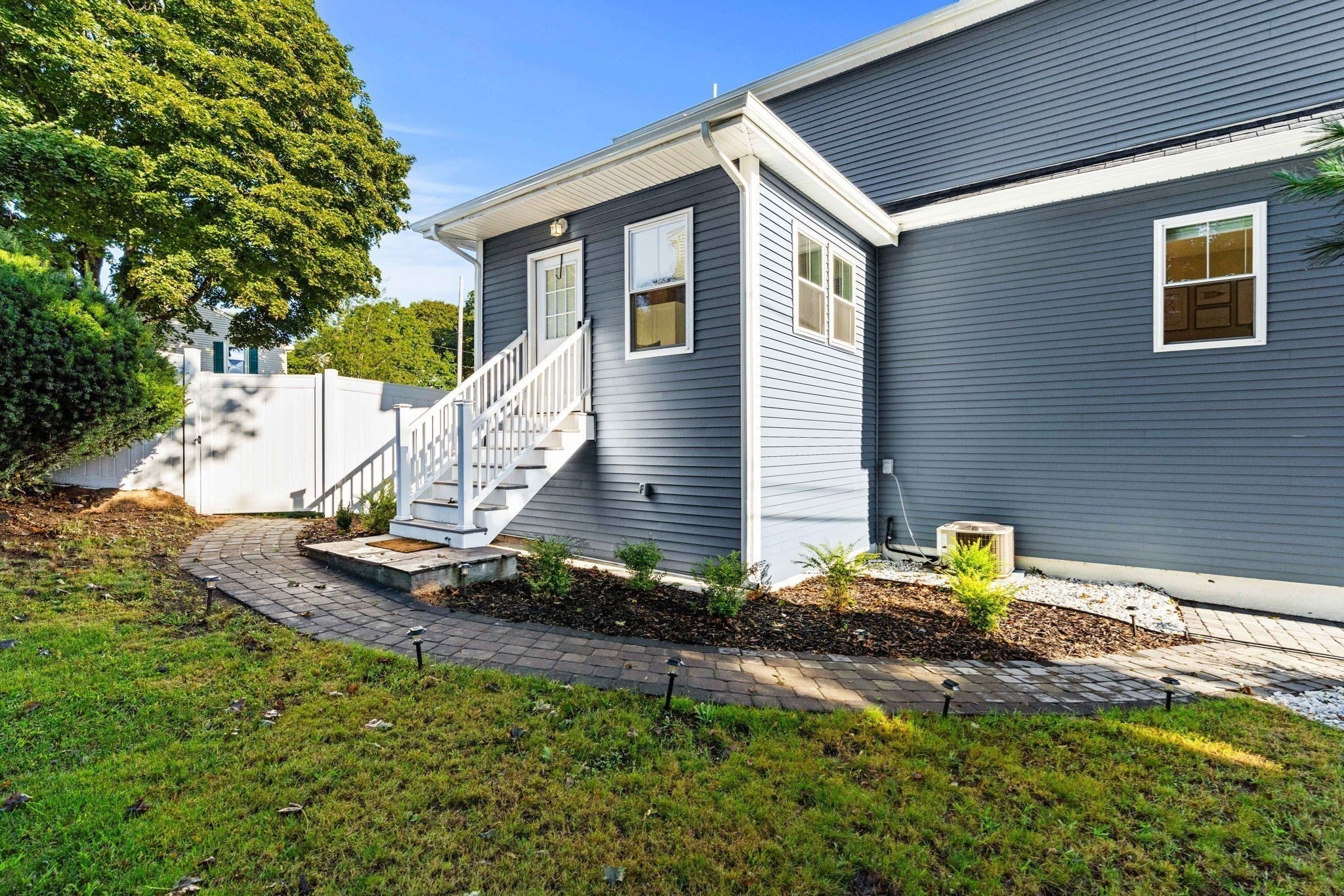 30 Williams Street, Beverly, MA, 30 Williams Street, Beverly, MA Photo #2