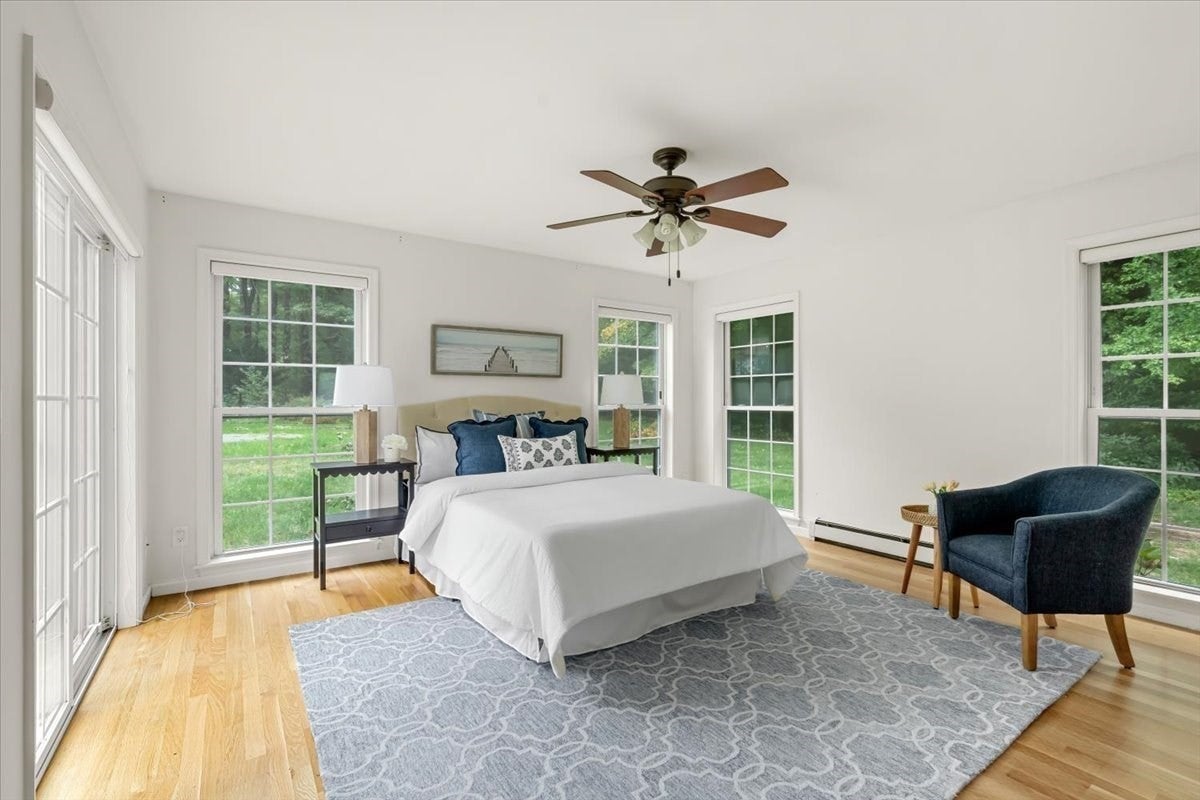 94 High St, Hingham, MA Photo #12