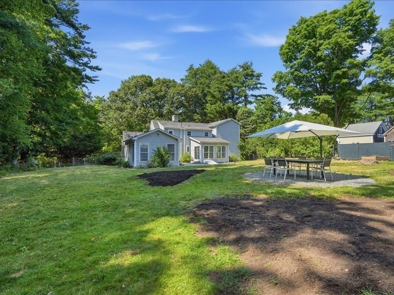 94 High St, Hingham, MA Photo #27
