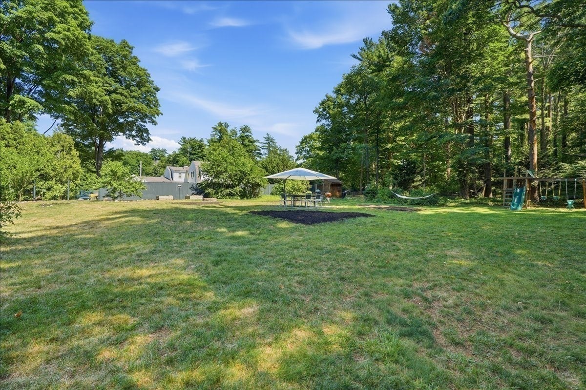 94 High St, Hingham, MA Photo #28